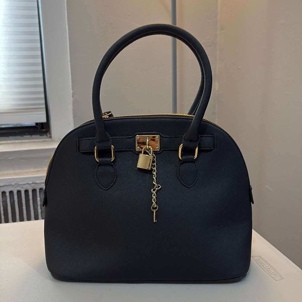 Black purse